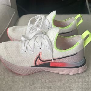 Nike React Infinity Run Flyknit White Laser Crimson - size 8